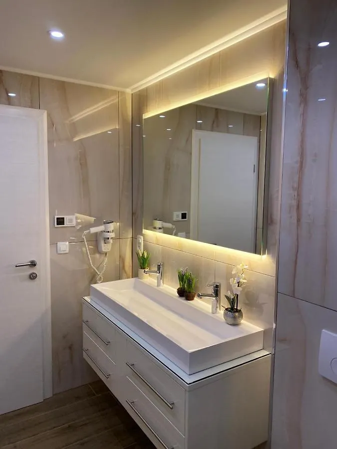 Villa Holiday Luxury Resort Sundance Trogir Croatia